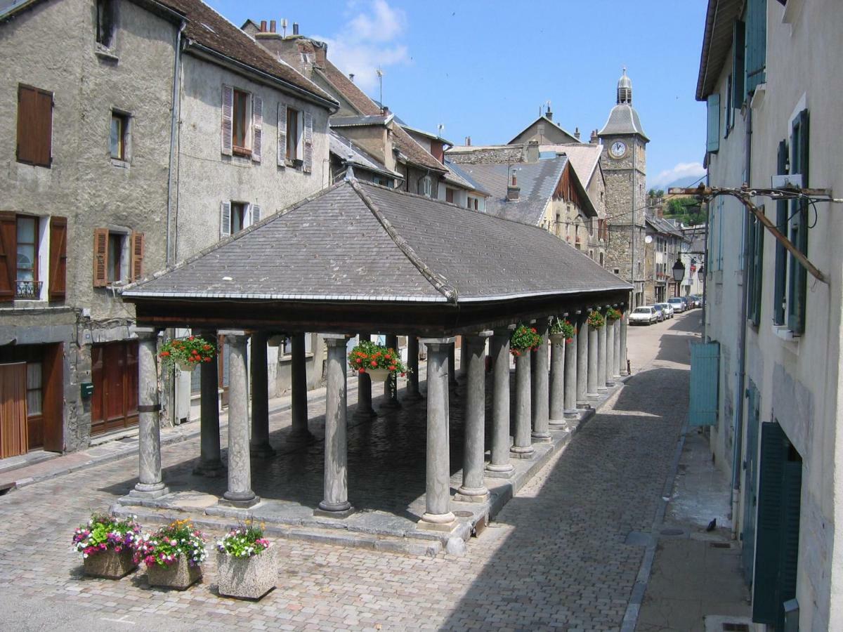 Studio Des Alpes La Mure  Exterior foto